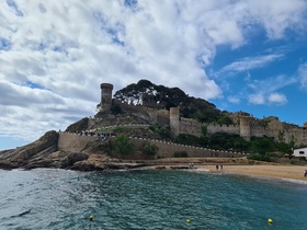 Muryi zamek wTossa de Mar