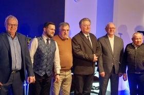 Gratulacje od dyrygenta i członków CHM SŁOWIKI60